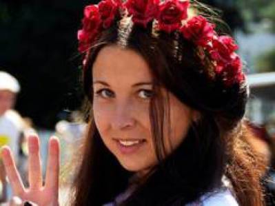 Очільниця Сумської "Свободи" зголосилась добровольцем до лав територіяльної оборони Сум