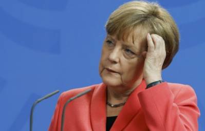 Рейтинг Меркель впав до чотирирічного мінімуму на тлі міграційної кризи