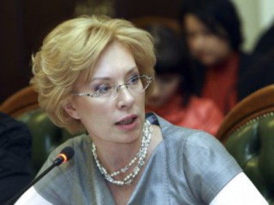 Усі пенсіонери, які залишили зону АТО, отримують виплати – Денисова