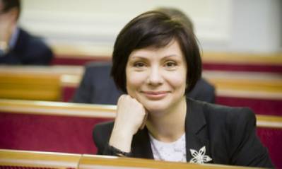 Бондаренко: Президент і команда намагаються відстояти ті національні інтереси, які попередня влада здала у 2009 році