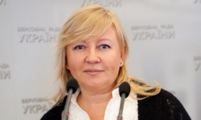 Фабрикант: У той час, як у парламенті необхідно приймати дуже важливі євроінтеграційні та соціально значущі закони, через опозицію два дні не могли затвердити порядок денний